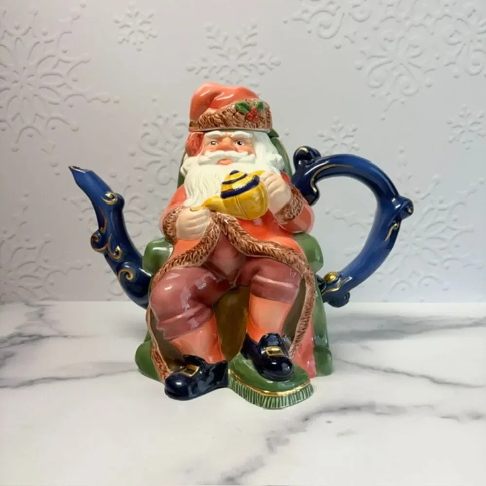 Department 56 Santa Claus Figural Teapot Green Chair Christmas Ceramic 10in